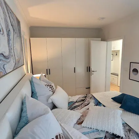 Strandzauber Und Kaminflair-balkon, Pp & King Bed Daire Glücksburg